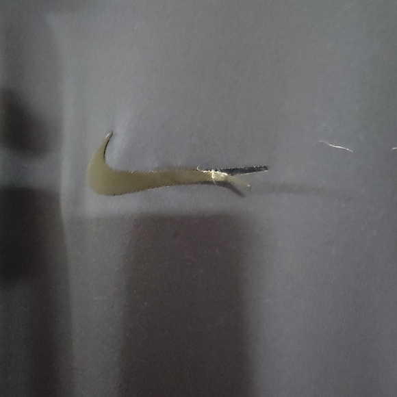 Nike DriFit Golf Polo - Picture 4 of 5